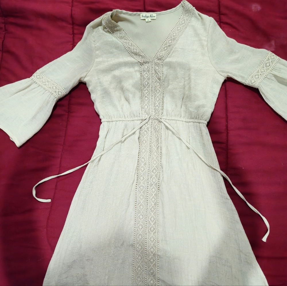 Chic Cream Lace Detail Long Sleeve Dress